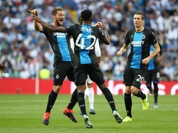 Pada laga kedua Grup A Liga Champions yang dihelat di Santiago Bernabeu, Selasa (1/10/2019) malam WIB, Brugge mengejutkan Madrid ketika unggul 2-0 di 45 menit pertama lewat sepasang gol Bonaventure Dennis. REUTERS/Jon Nazca.