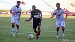 10 Pemain Persipura Tundukkan Tira Persikabo 3-0