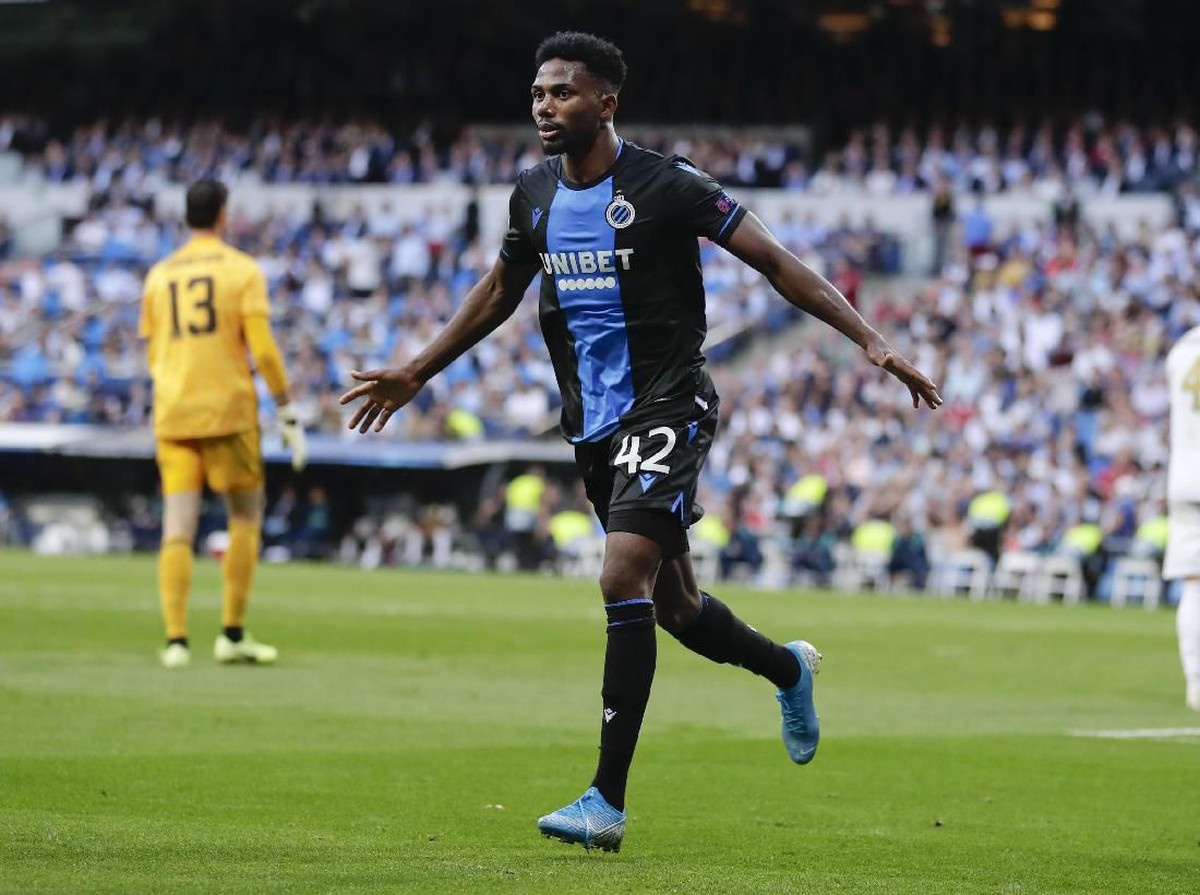 Emmanuel Dennis nyaris menghadirkan mimoi buruk buat Real Madrid saat berimbang dengan Club Brugge di Liga ChampionsFoto: AP Photo/Manu Fernandez