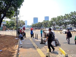 Demo di DPR Bubar, Massa Buruh Tinggalkan Jalan Gatot Subroto