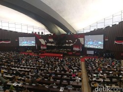 Sempat Diskors, Paripurna MPR Lanjut Dipimpin Hillary-Abdul Dalimunthe