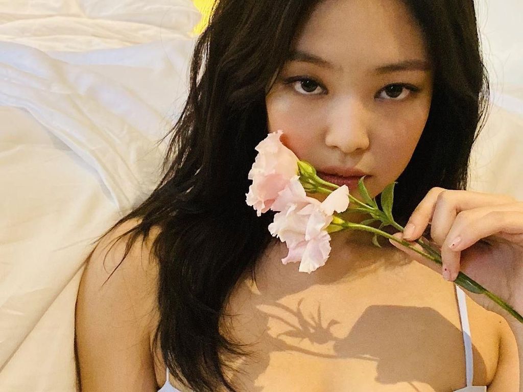 Viral Foto Wajah Ibu Jennie Blackpink Bikin Netizen Terpesona Viral Foto Wajah Ibu Jennie Blackpink Bikin Netizen Terpesona
