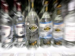 WHO: Konsumsi Alkohol di Rusia Turun 40%