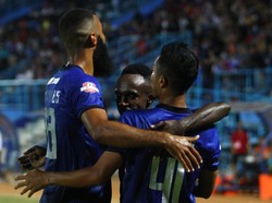 Arema FC Vs PSM: Singo Edan Menang 2-0