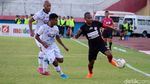 10 Pemain Persipura Tundukkan Tira Persikabo 3-0