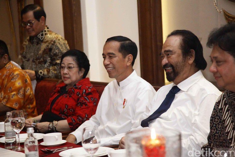 Perang Dingin Megawati Vs Surya Paloh