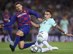 Inter Ungguli Barcelona 1-0 di Babak Pertama