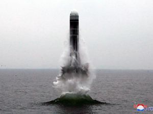 Korea Utara Bikin 2 Kapal Selam, Bisa Tembakkan Rudal Balistik