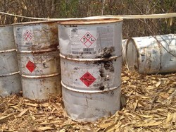 Pemkab Karawang Teliti Isi Drum Diduga Cairan Limbah Beracun