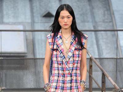 20 Koleksi Busana Ready to Wear Chanel untuk Musim Semi 2020