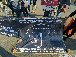 Aksi Kamisan di Depan Istana, Terus Desak Jokowi Tuntaskan Kasus HAM