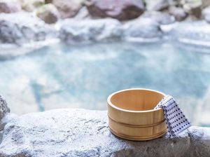 Banjir Turis, Onsen di Jepang Mulai Kehabisan Air Banjir Turis, Onsen di Jepang Mulai Kehabisan Air