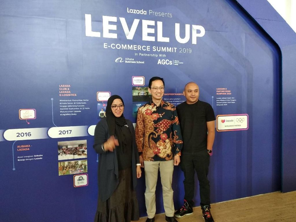 Lazada Kumpulkan Pebisnis Online untuk Bagi Pengalaman Majukan UMKM Lazada Kumpulkan Pebisnis Online untuk Bagi Pengalaman Majukan UMKM
