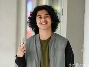 Sebelum Pacaran, Bastian Steel Ditolak Sitha Marino 8 Kali Sebelum Pacaran, Bastian Steel Ditolak Sitha Marino 8 Kali