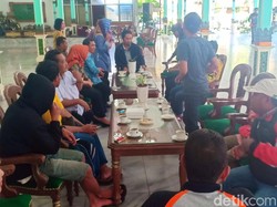 Semringahnya 8 Perantau Asal Jatim dari Wamena Mendarat di Madiun