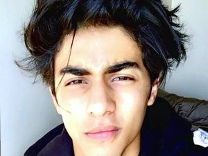 7 Fakta Anak Shah Rukh Khan yang Wajah Gantengnya Saat Wisuda Viral 7 Fakta Anak Shah Rukh Khan yang Wajah Gantengnya Saat Wisuda Viral
