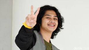 Ini Gaya Andalan Bastian Steel