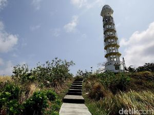 Mercusuar, Ikon Wisata di Ujung Utara Indonesia Mercusuar, Ikon Wisata di Ujung Utara Indonesia