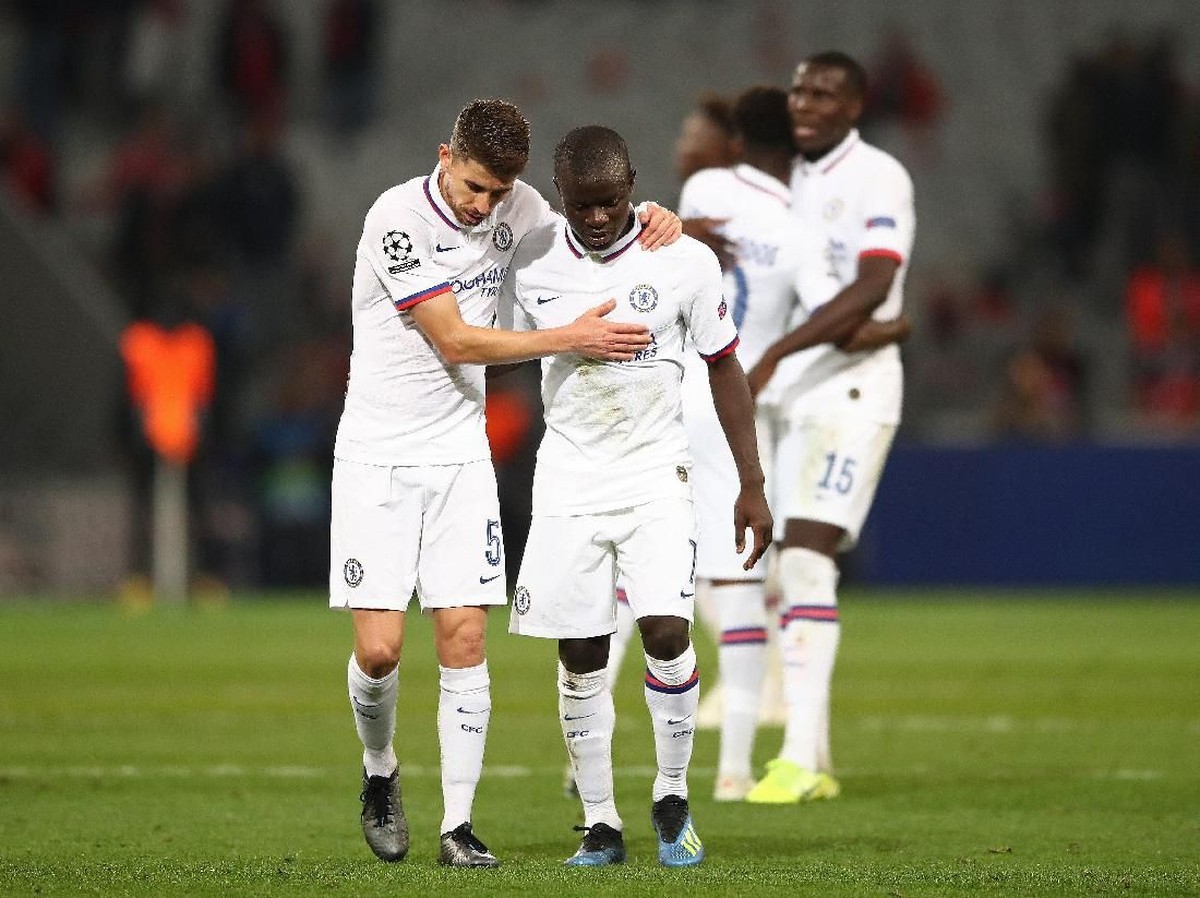 Pemain Chelsea merayakan kemenangan 2-1 atas Lille di matchday 2 Liga Champions 2019/2020. (Foto: Bryn Lennon/Getty Images)