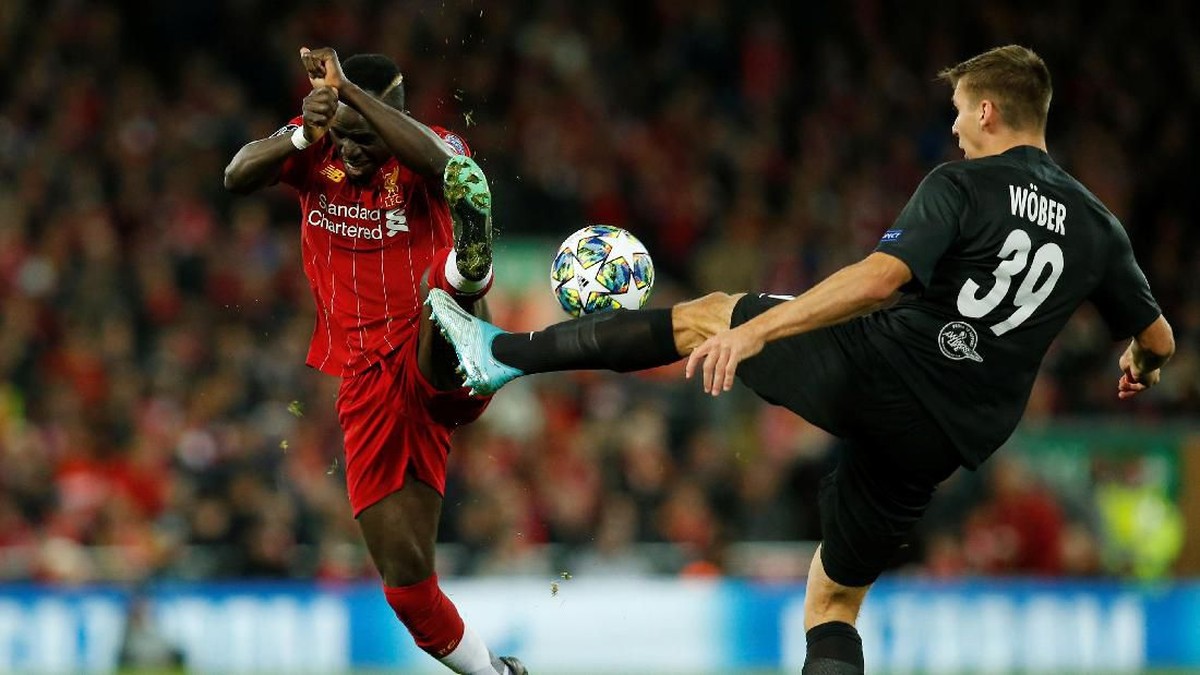 Sadio Mane menilai Salzburg tampil apik dan merepotkan Liverpool (Andrew Yates/Reuters)