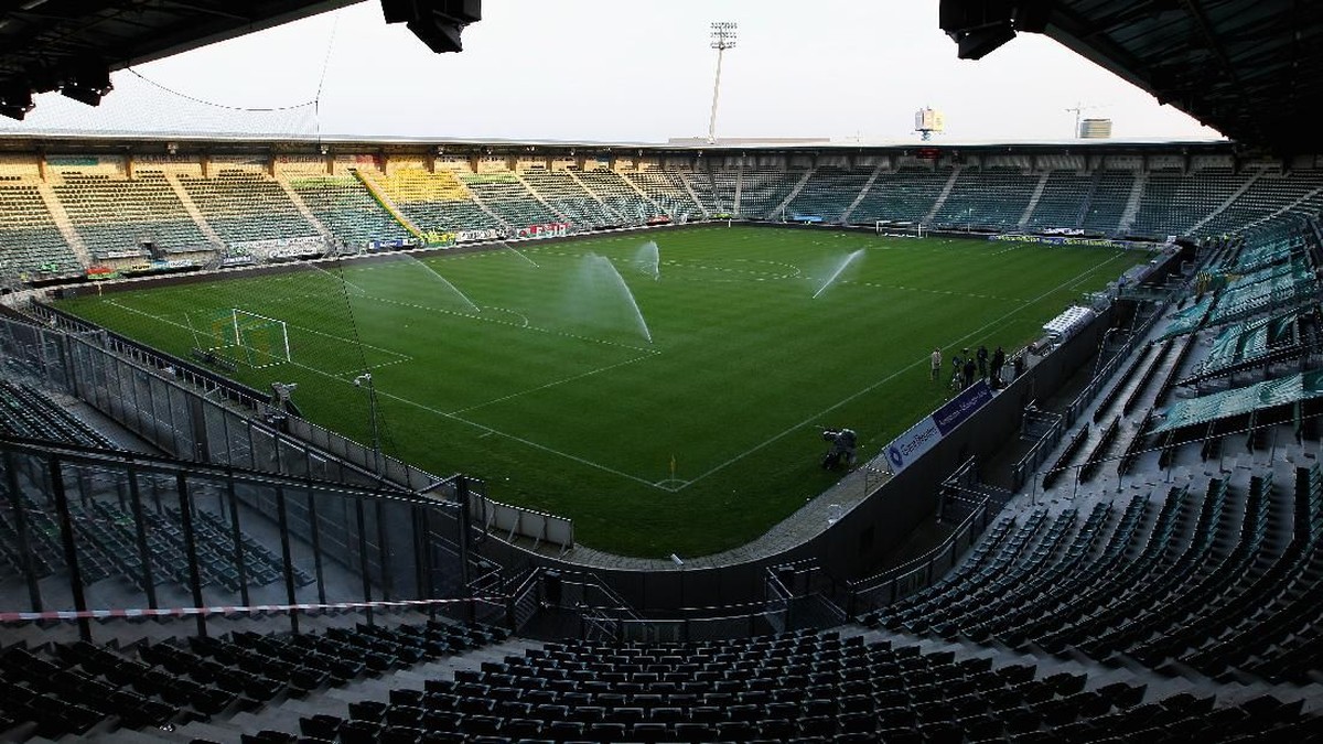 Lapangan Car Jeans Stadium. (Foto: Dean Mouhtaropoulos/Getty Images)
