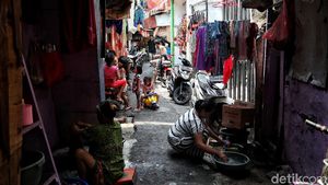 Mengintip Kehidupan Warga di Permukiman Padat Penduduk Ibu Kota