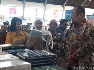 Big Bad Wolf di Surabaya, Ini Harapan Gubernur Khofifah Big Bad Wolf di Surabaya, Ini Harapan Gubernur Khofifah