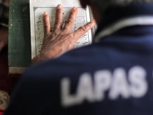 Kisah Dari Balik Jeruji Besi