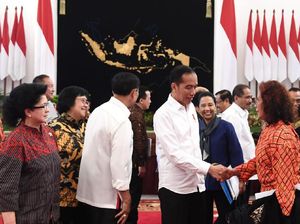Perpisahan Kabinet, Jokowi Ucapkan Terima Kasih dan Minta Maaf Perpisahan Kabinet, Jokowi Ucapkan Terima Kasih dan Minta Maaf