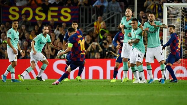 Inter Milan gagal meraih poin di markas Barcelona.