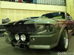 Jangan Kaget Lihat Pajak Mustang Klasik Seperti yang Terbakar di Pondok Indah