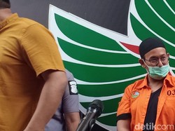 Rifat Umar Nyesal, Ngaku Pakai Ganja untuk Cari Inspirasi Kerja