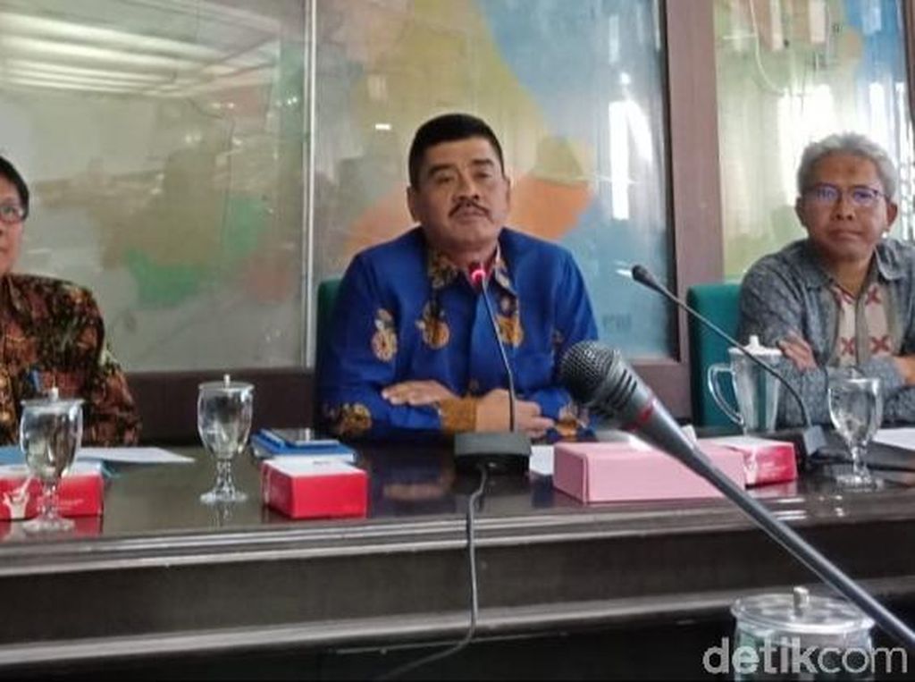 Kantongi Rp 574 M, PDAM Surabaya Yakin Capai Target Pendapatan Rp 929 M Kantongi Rp 574 M, PDAM Surabaya Yakin Capai Target Pendapatan Rp 929 M
