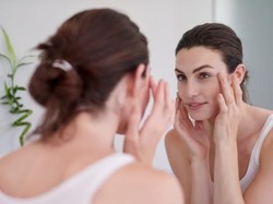 4 Alasan Seks Bikin Kulit Makin Glowing