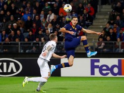 Kesalahan-kesalahan Sendiri yang Menghambat Roma