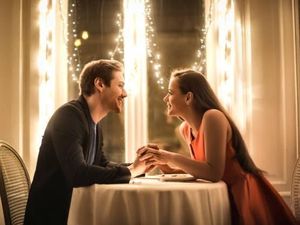 Agar Kencan Pertama Sukses, Hindari Konsumsi 5 Makanan Ini Agar Kencan Pertama Sukses, Hindari Konsumsi 5 Makanan Ini