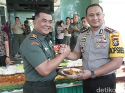 Kejutan Kapolres Malang Untuk Dandim 0818 di HUT ke-74 TNI