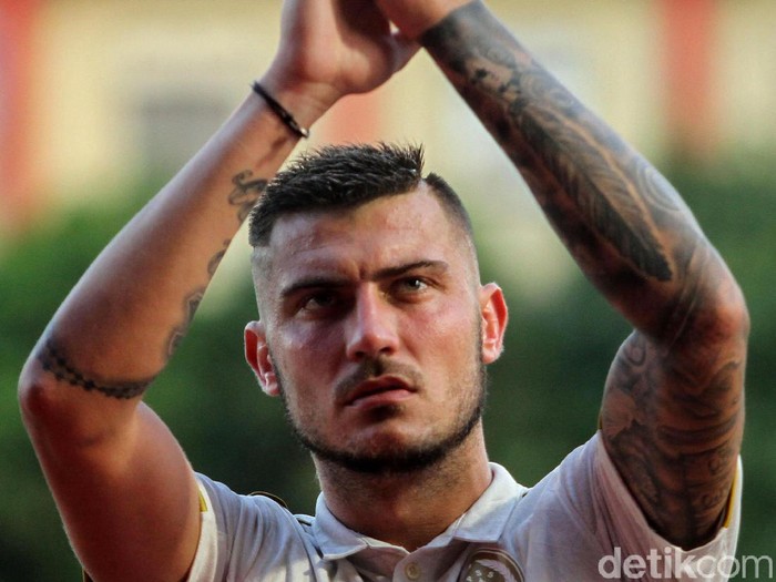 PSS Sleman berhasil mengalahkan Bhayangkara FC di lanjutan Liga 1 di Stadion PTIK, Jakarta, Jumat (4/10/2019). Super Elang Jawa menang 2-0 berkat brace dari Yehven Bokhashvili.