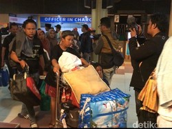 Puluhan Warga Korban Rusuh Wamena Tiba di Sumbar