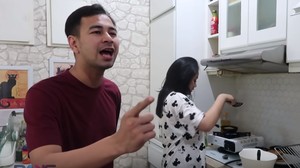 Mesra! Nagita Bikin Sarapan hingga Review Makanan Bareng Raffi