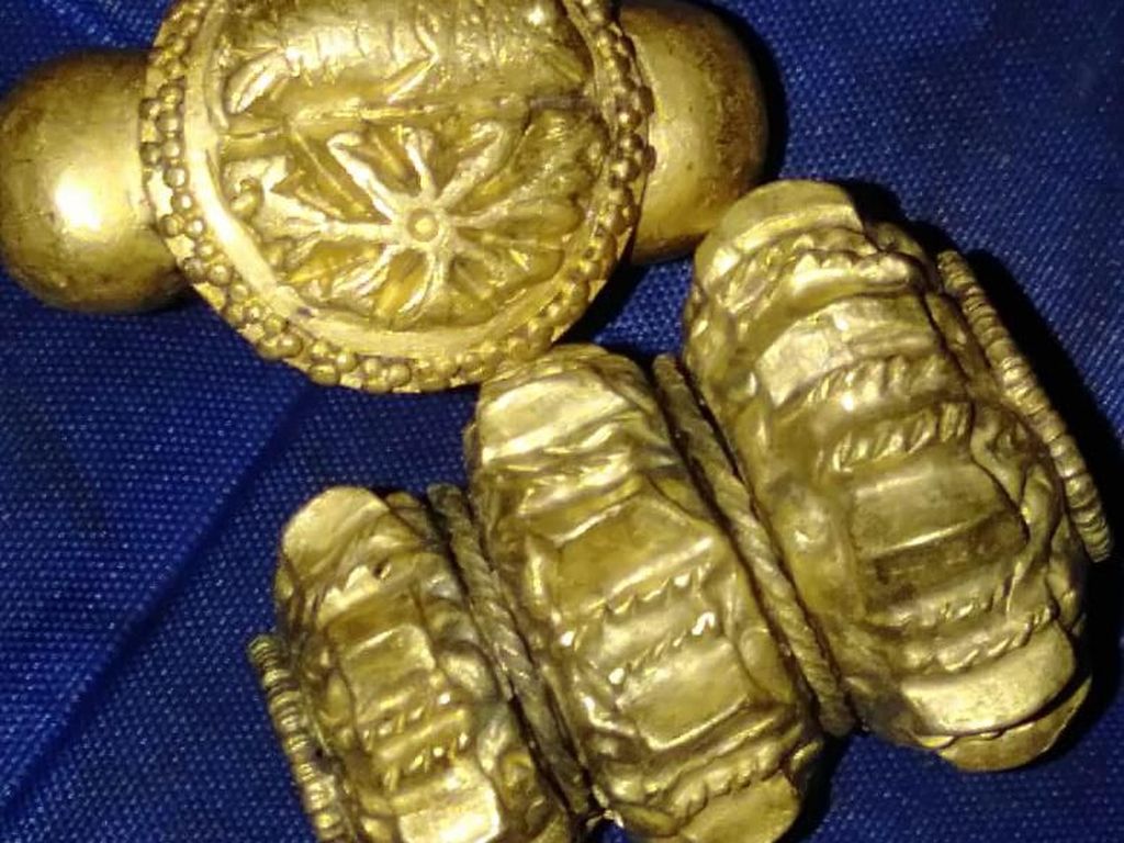 Mengetahui 4 Kerajaan Tertua di Indonesia Mengetahui 4 Kerajaan Tertua di Indonesia