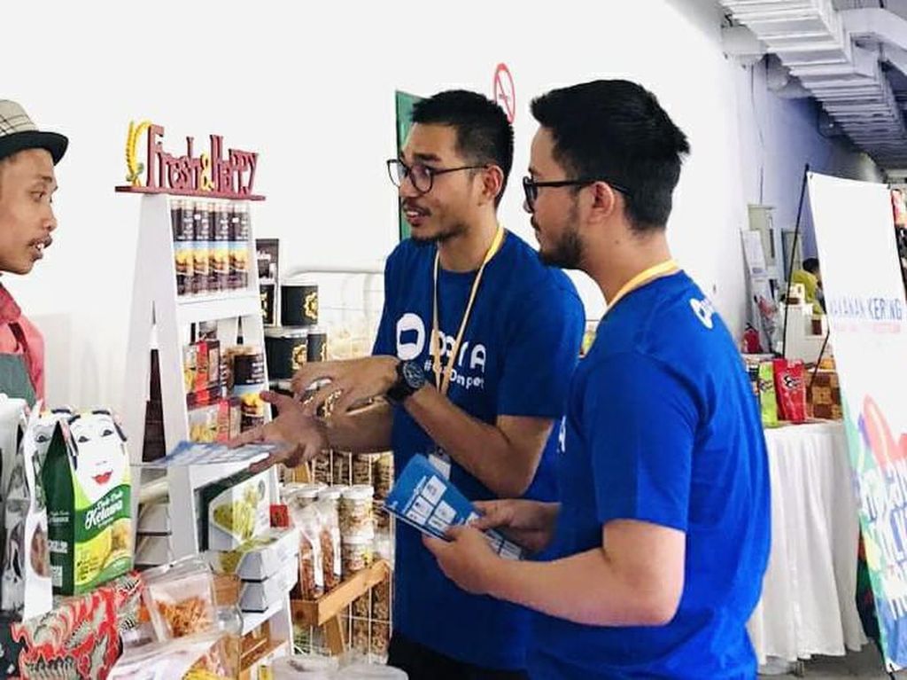 Kenalkan Layanan, DANA Unjuk Gigi di Malang Folks Market