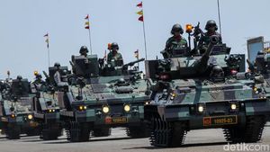 Melihat Parade Alutsista TNI