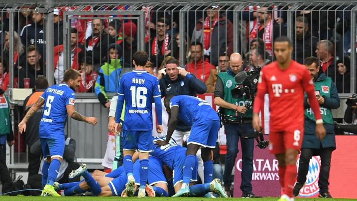 Bayern Munich kalah 1-2 dari Hoffenheim di kandang (Foto: REUTERS/Andreas Gebert) Bayern Munich kalah 1-2 dari Hoffenheim di kandang (Foto: REUTERS/Andreas Gebert)