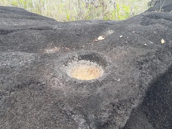 Foto: Peninggalan Zaman Purba di Lapangan Tembak TNI Papua