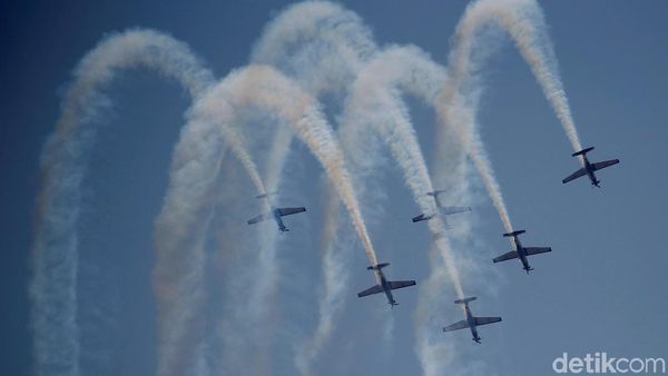 Keren! Begini Aksi Tim Jupiter di HUT TNI