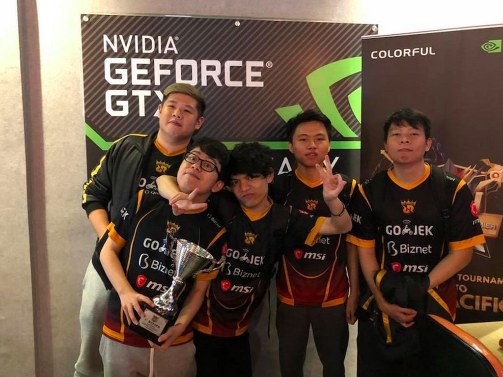 Ketika 2 Atlet eSport Indonesia Go International Ketika 2 Atlet eSport Indonesia Go International