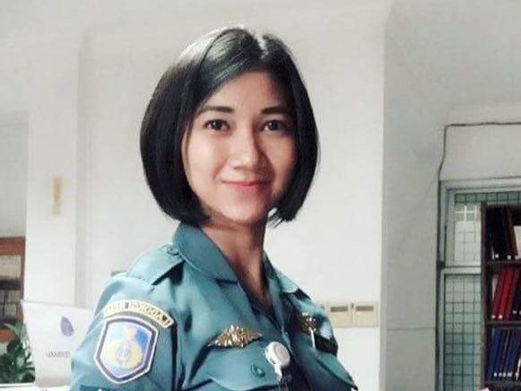 HUT Ke-74 TNI, Ini 5 Tentara Cantik yang Siap Bikin Kamu Terpana HUT Ke-74 TNI, Ini 5 Tentara Cantik yang Siap Bikin Kamu Terpana