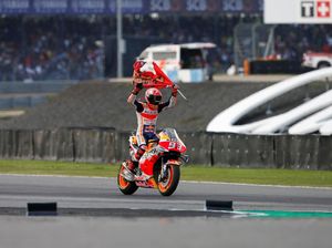 Marc Marquez Juara Dunia, Barcelona: Enhorabona!