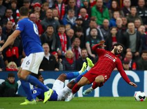 Tekel Brutal Choudhury ke Salah Bikin Klopp Geram Tekel Brutal Choudhury ke Salah Bikin Klopp Geram